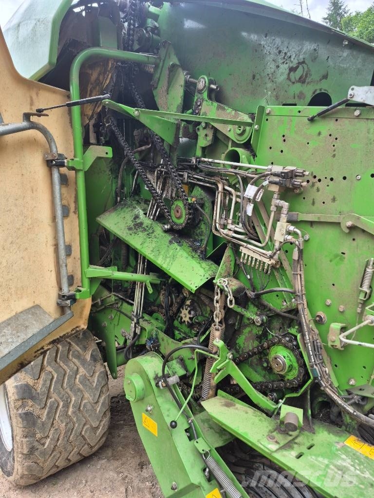 Krone Comprima CV 150 XC Rundballepresser