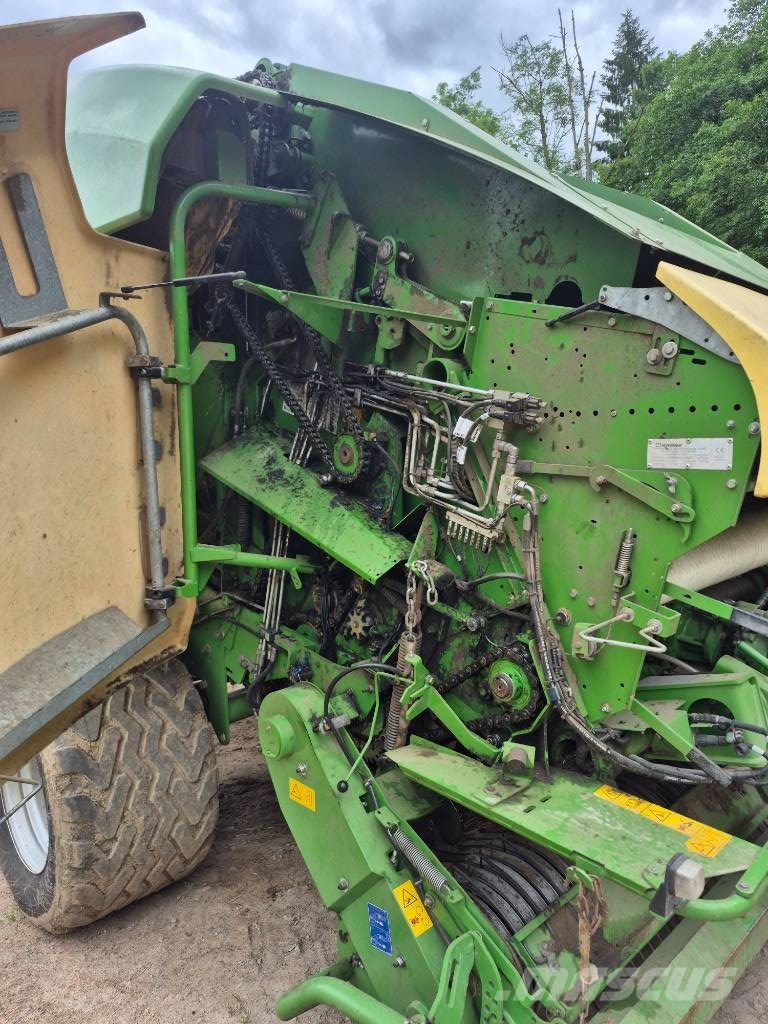 Krone Comprima CV 150 XC Rundballepresser