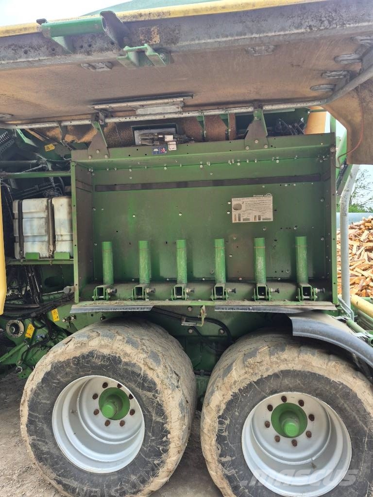 Krone Comprima CV 150 XC Rundballepresser