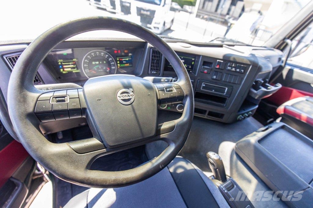Volvo FMX 420 -6x6 - TIPPER / TRACTOR Billenő teherautók