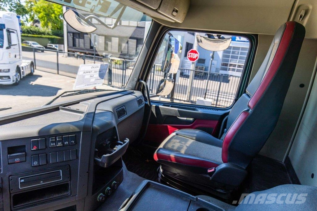 Volvo FMX 420 -6x6 - TIPPER / TRACTOR Billenő teherautók