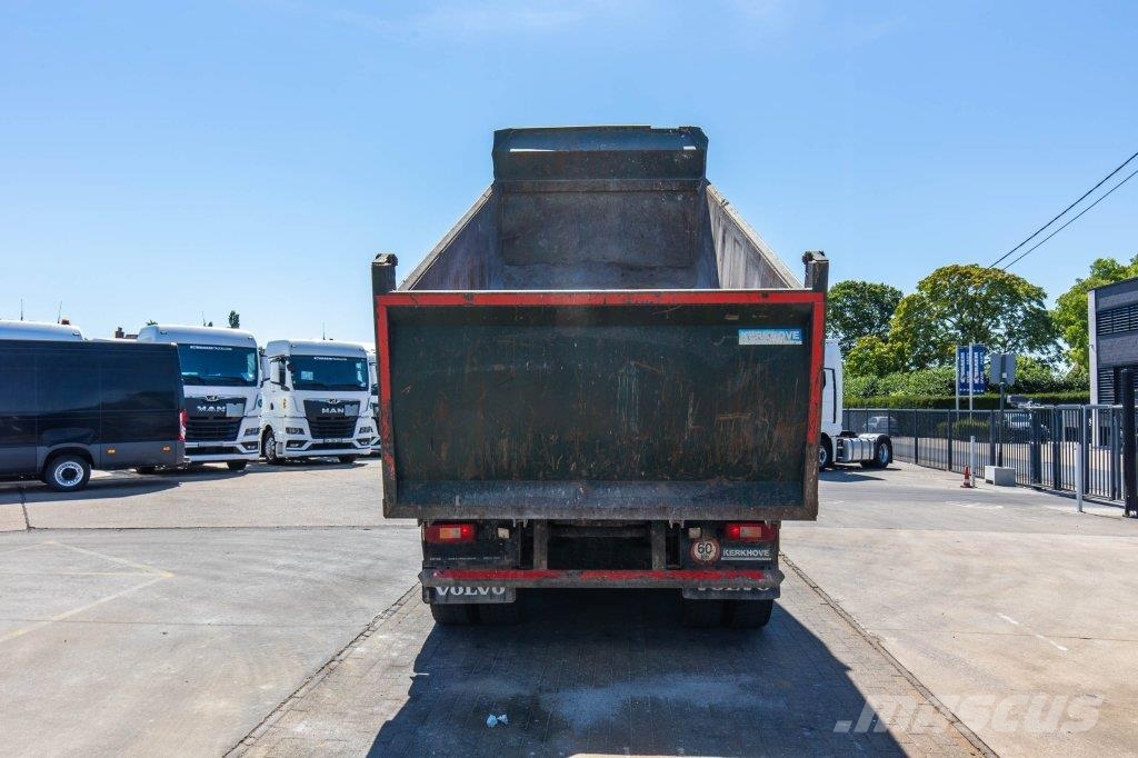 Volvo FMX 420 -6x6 - TIPPER / TRACTOR Billenő teherautók