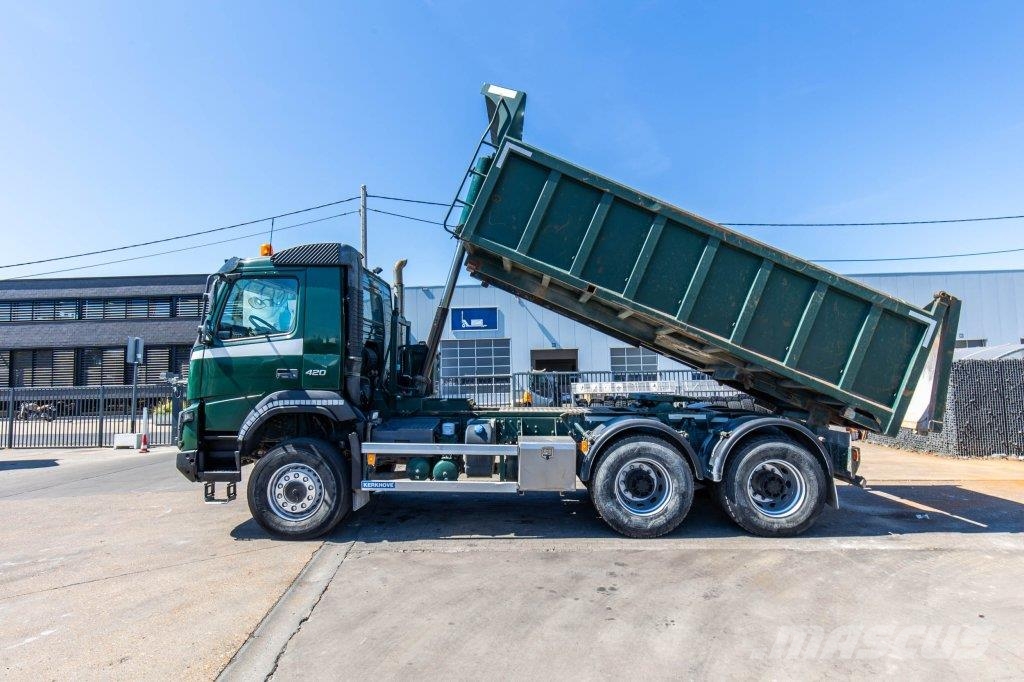 Volvo FMX 420 -6x6 - TIPPER / TRACTOR Billenő teherautók
