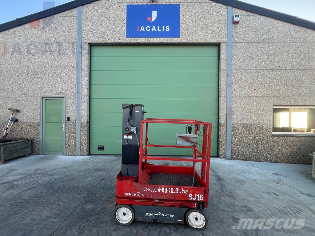 SkyJack SJ16 SJ16 Nacelles télescopiques