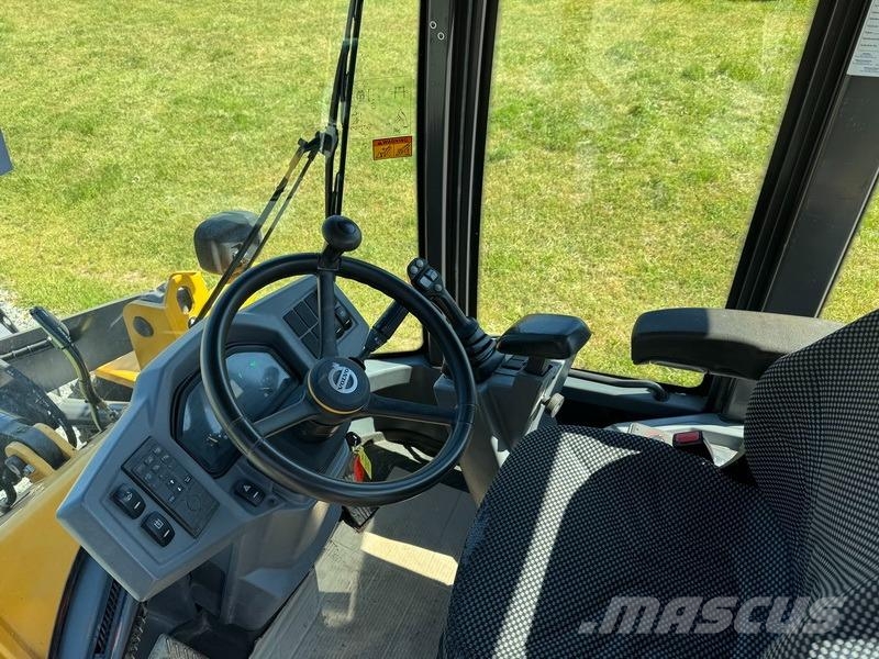 Volvo L 35 G 轮式装载机