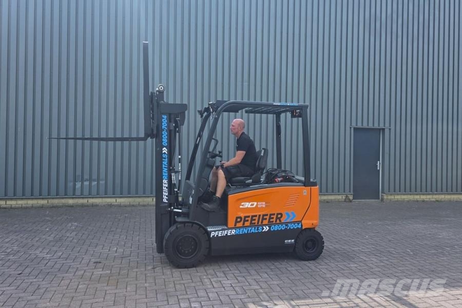 Doosan B30X-7 Plus Electric, 3 Tons Capacity, Lift Height شاحنات الديزل