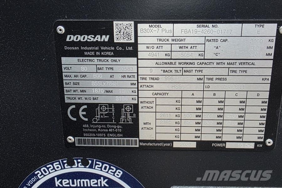 Doosan B30X-7 Plus Electric, 3 Tons Capacity, Lift Height شاحنات الديزل
