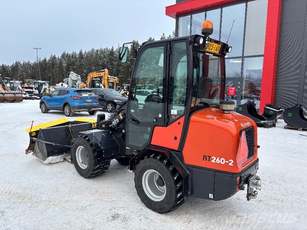 Kubota RT 260-2 / Aura, Kauha, Piikit, Kuin uusi! Mini yükleyiciler