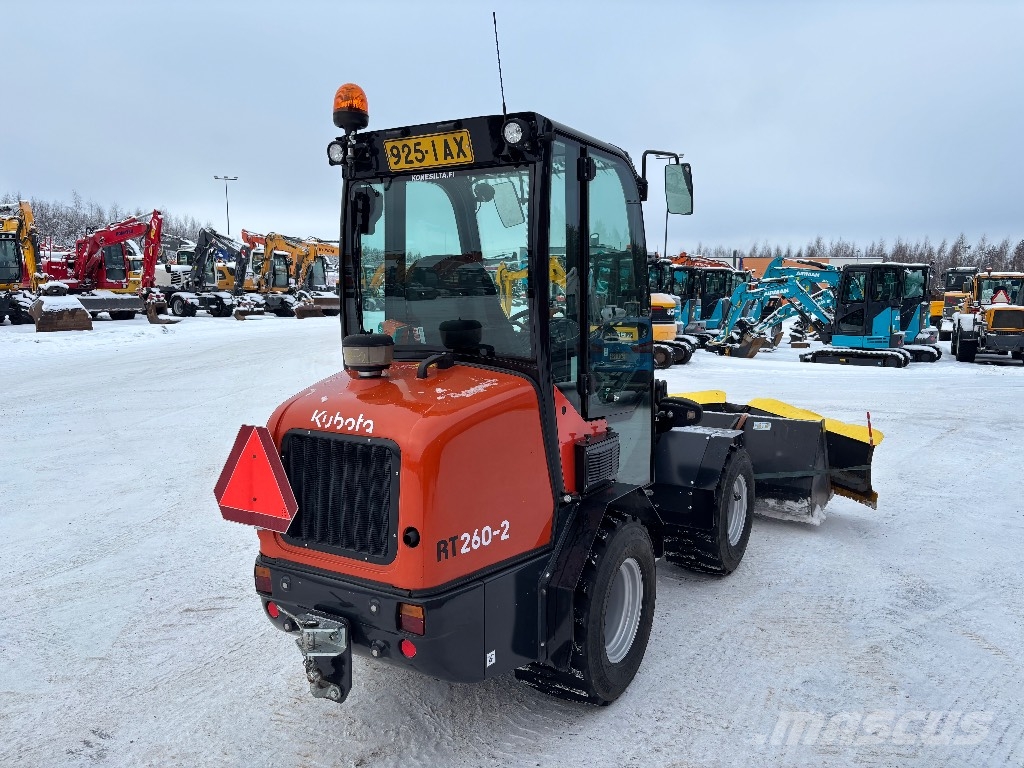 Kubota RT 260-2 / Aura, Kauha, Piikit, Kuin uusi! Mini yükleyiciler