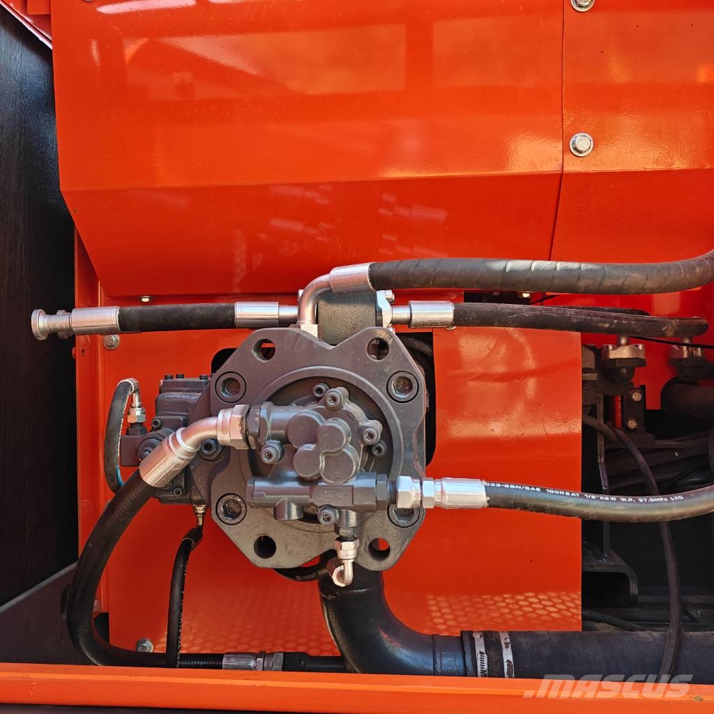 Doosan DX225LCA Гусеничные экскаваторы