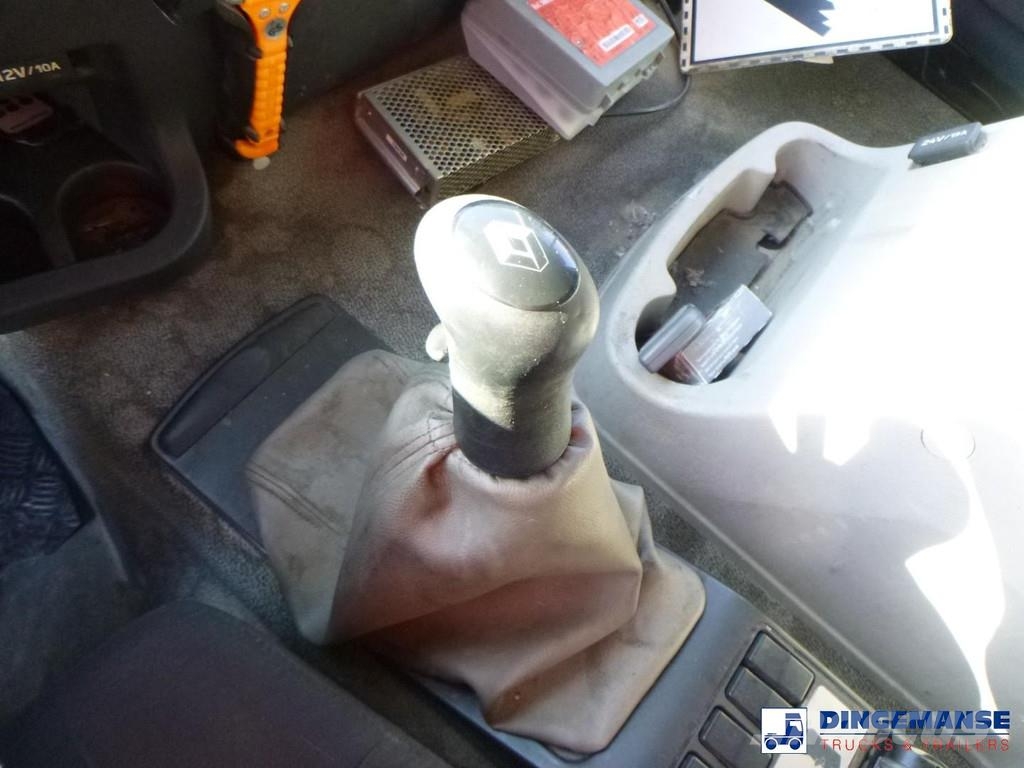 Renault Premium 270 dxi 4x2 fuel tank 13.3 m3 / 4 comp Tankwagen