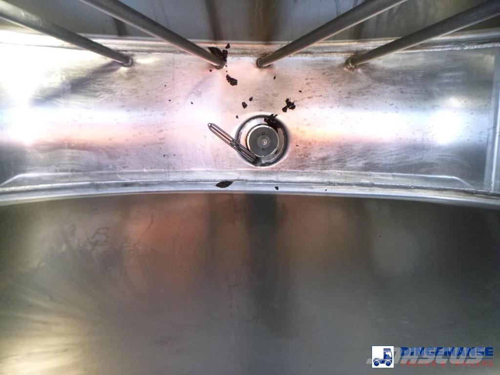Renault Premium 270 dxi 4x2 fuel tank 13.3 m3 / 4 comp Tankwagen
