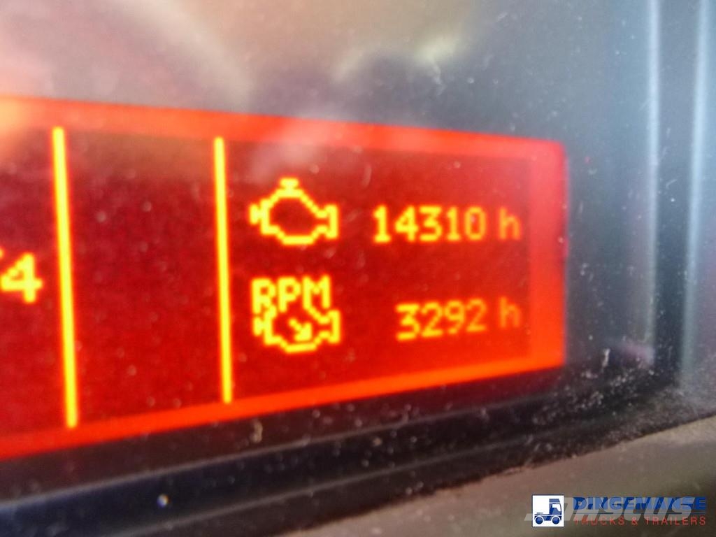 Renault Premium 270 dxi 4x2 fuel tank 13.3 m3 / 4 comp Tankwagen