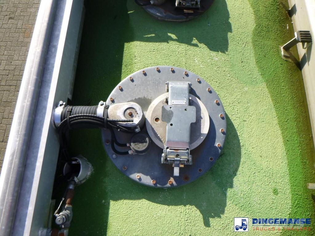 Renault Premium 270 dxi 4x2 fuel tank 13.3 m3 / 4 comp Tankwagen