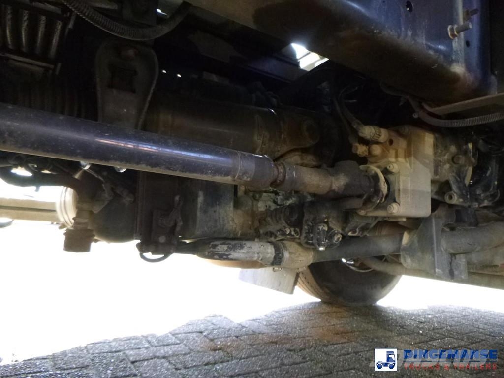Renault Premium 270 dxi 4x2 fuel tank 13.3 m3 / 4 comp Tankwagen