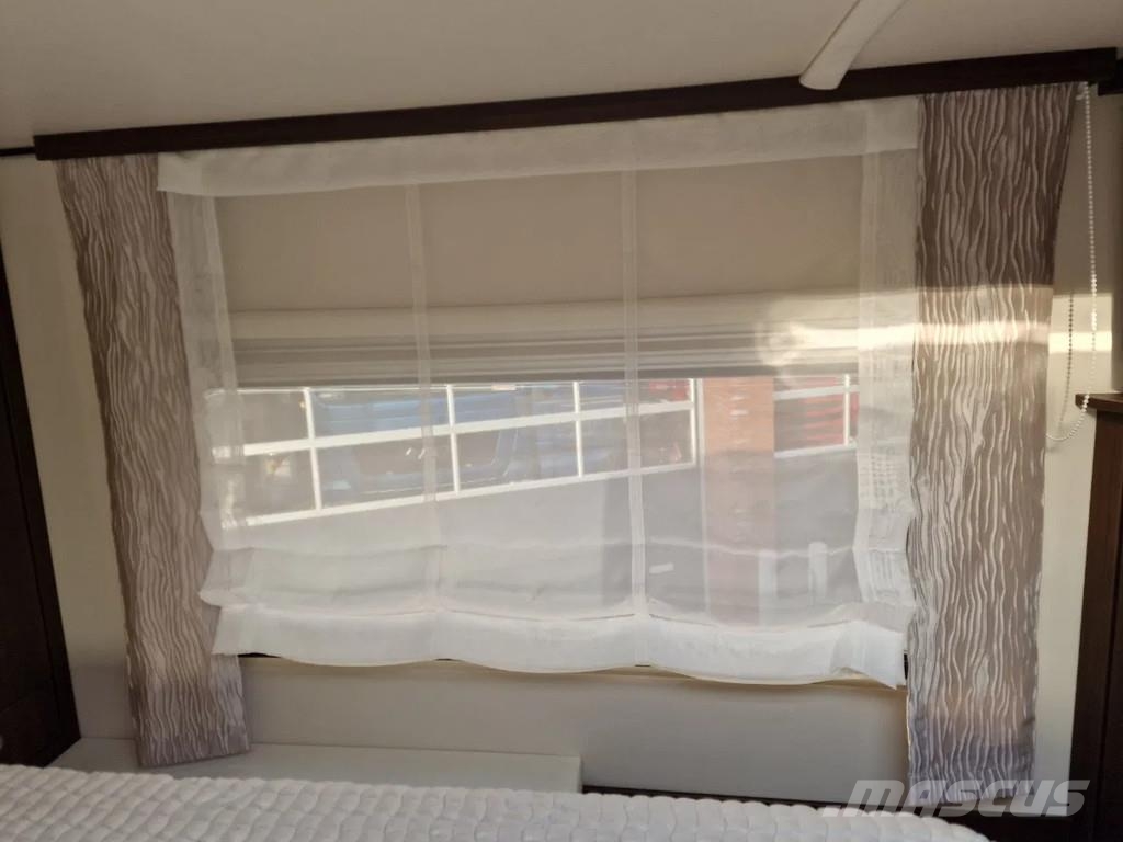 Mercedes-Benz Morelo Palace Liner 97 GO Slide-Out 300pk Slide-Ou 모터홈 및 카라반