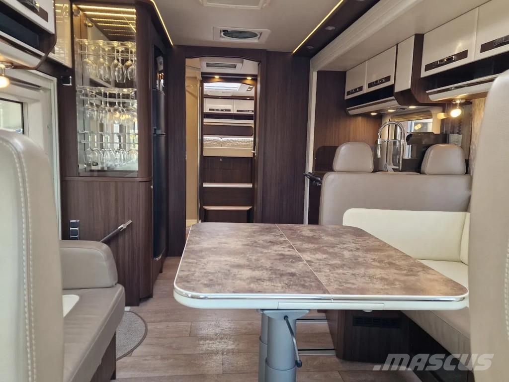 Mercedes-Benz Morelo Palace Liner 97 GO Slide-Out 300pk Slide-Ou 房车