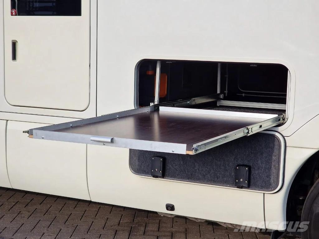 Mercedes-Benz Morelo Palace Liner 97 GO Slide-Out 300pk Slide-Ou 모터홈 및 카라반