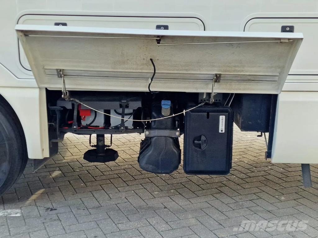 Mercedes-Benz Morelo Palace Liner 97 GO Slide-Out 300pk Slide-Ou 모터홈 및 카라반