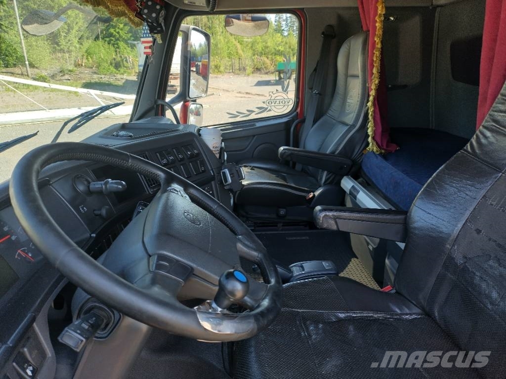 Volvo FH13 6x4 toplift ketjupurku +Toplift 5 aks. Kärty Flis-lastbiler