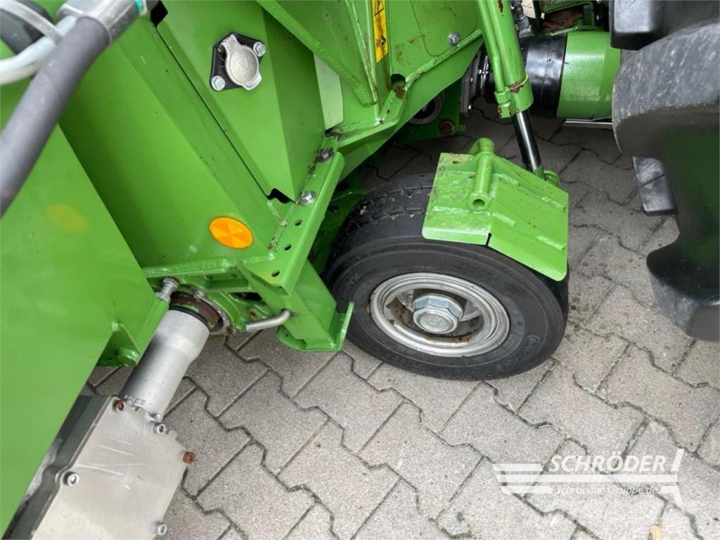 Krone BIG X 630 + EASYFLOW + XCOLLECT 750-3 Pašarų ruošimo technika