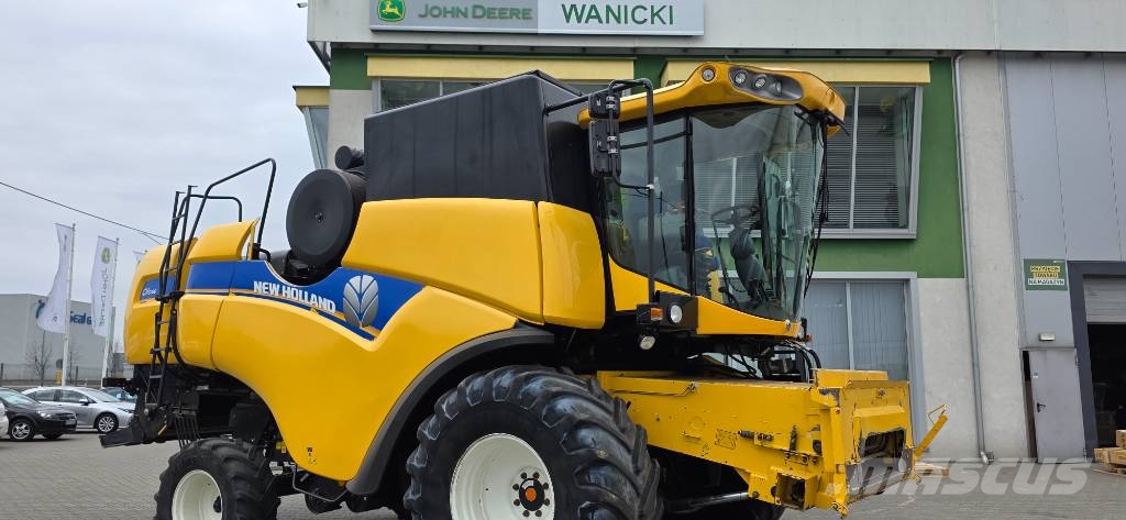 New Holland CX 5080 Mietitrebbiatrici