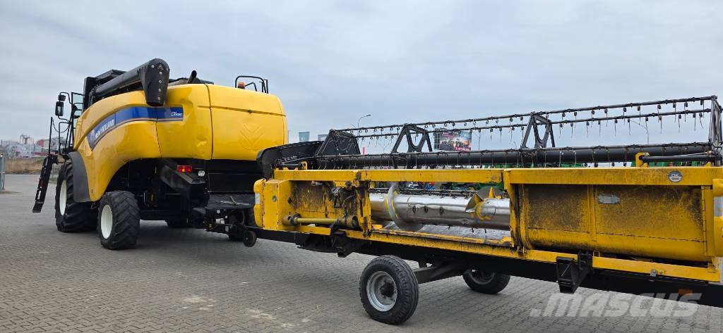 New Holland CX 5080 Mietitrebbiatrici