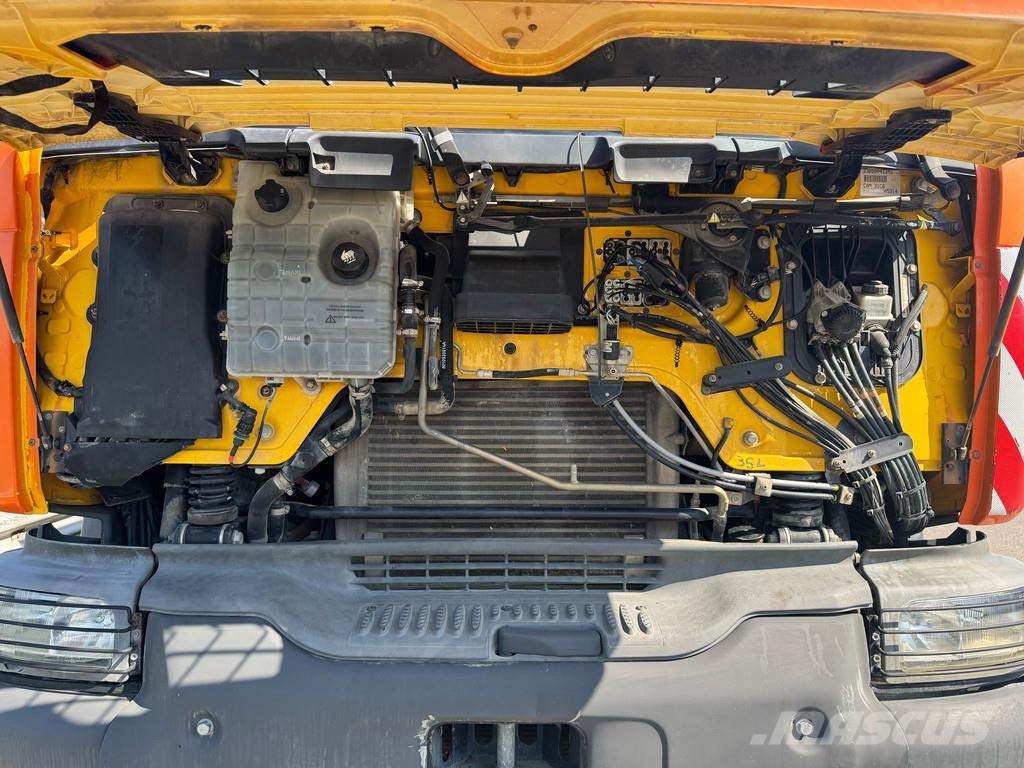 Renault Kerax 410 8x4 Full steel - Manual - Euro 4 - Big a Bañeras basculantes usadas