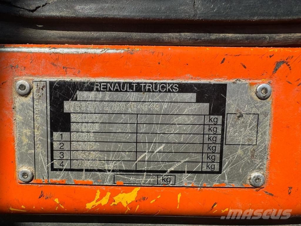 Renault Kerax 410 8x4 Full steel - Manual - Euro 4 - Big a Bañeras basculantes usadas