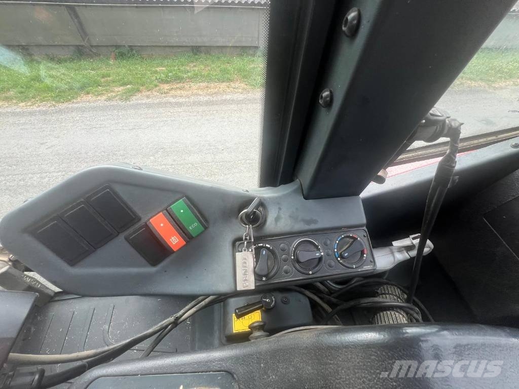 Schäffer 8620 T لوادر متعددة الأغراض