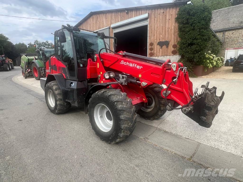 Schäffer 8620 T لوادر متعددة الأغراض