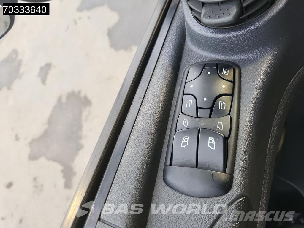 Mercedes-Benz Atego 816 4X2 8tonner 1000kg Ladebordwand Automati Umpikorikuorma-autot