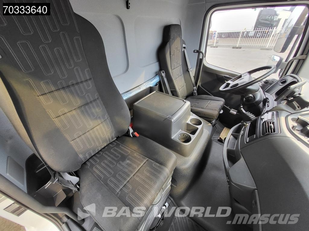 Mercedes-Benz Atego 816 4X2 8tonner 1000kg Ladebordwand Automati Umpikorikuorma-autot