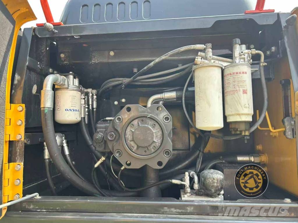 Volvo EC360 Bagri goseničarji