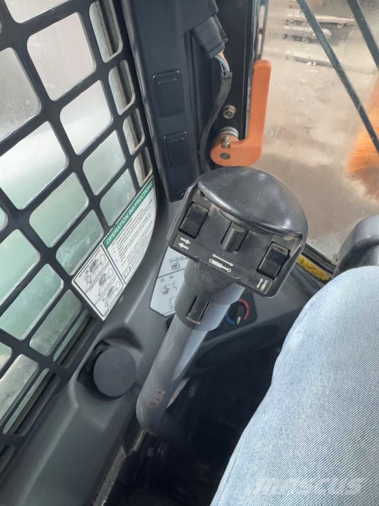 Bobcat S 630 Skid steer loaders
