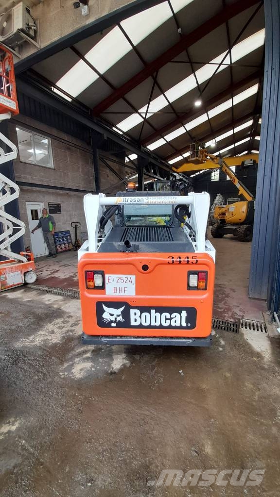 Bobcat S 530 Lietoti riteņu kompaktiekrāvēji