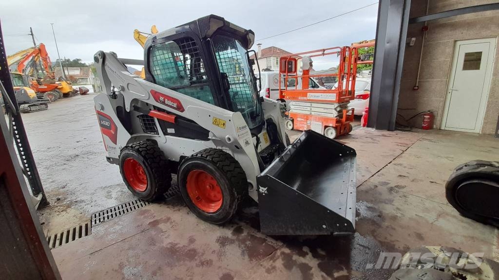 Bobcat S 530 Lietoti riteņu kompaktiekrāvēji