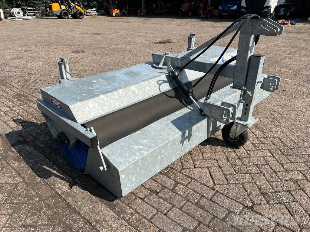 M-Sweep HSTV 600-250 veegmachine trekkerveger nieu Alte masini pentru drum si zapada