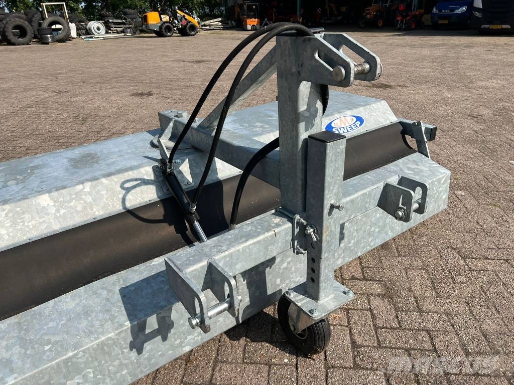 M-Sweep HSTV 600-250 veegmachine trekkerveger nieu Alte masini pentru drum si zapada