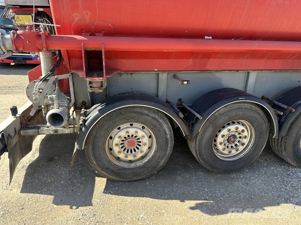 AP Slurry / Gülle / Gylle - Trailer 36m3 Tankopleggers