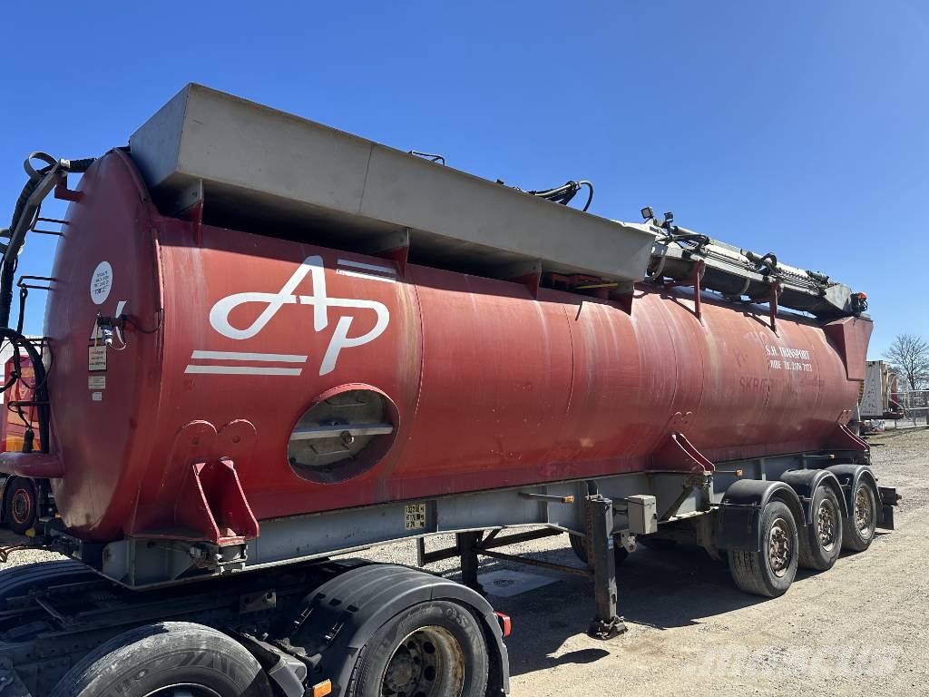 AP Slurry / Gülle / Gylle - Trailer 36m3 Tankopleggers