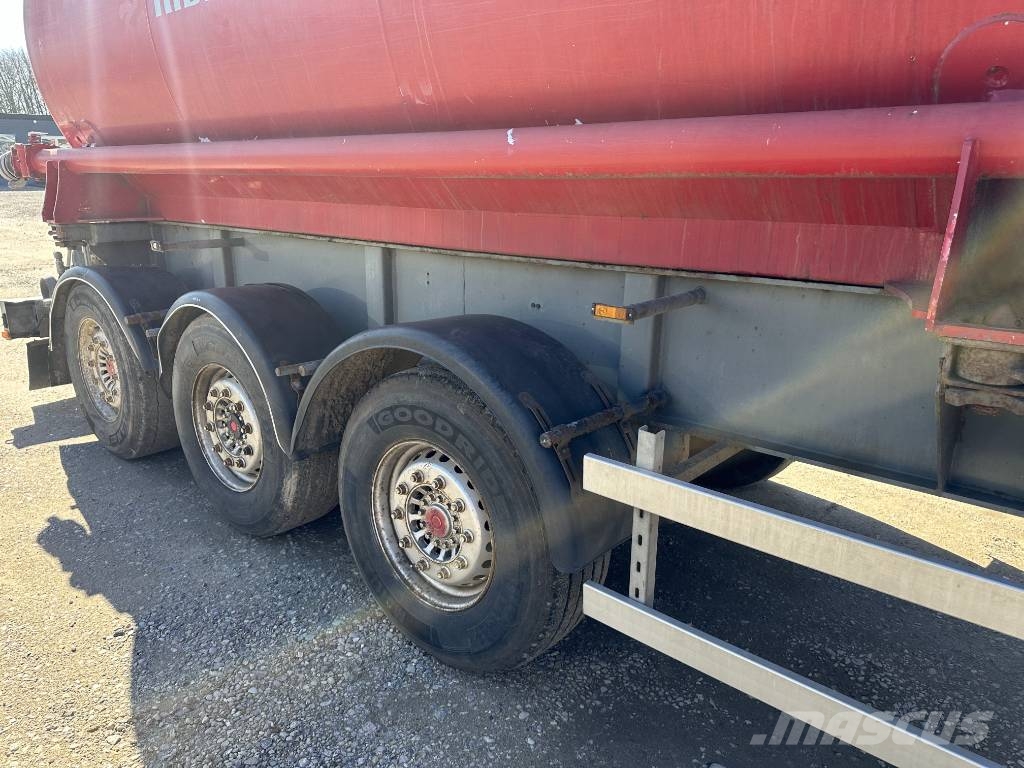 AP Slurry / Gülle / Gylle - Trailer 36m3 Tankopleggers