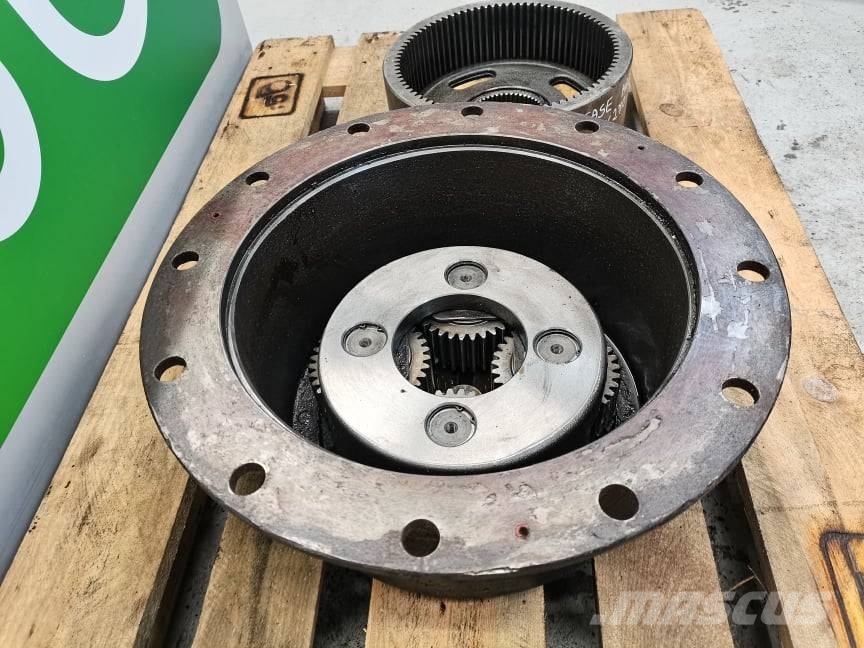 Case IH MX ..... Magnum 2002r. reducer Dana} Коробка передач