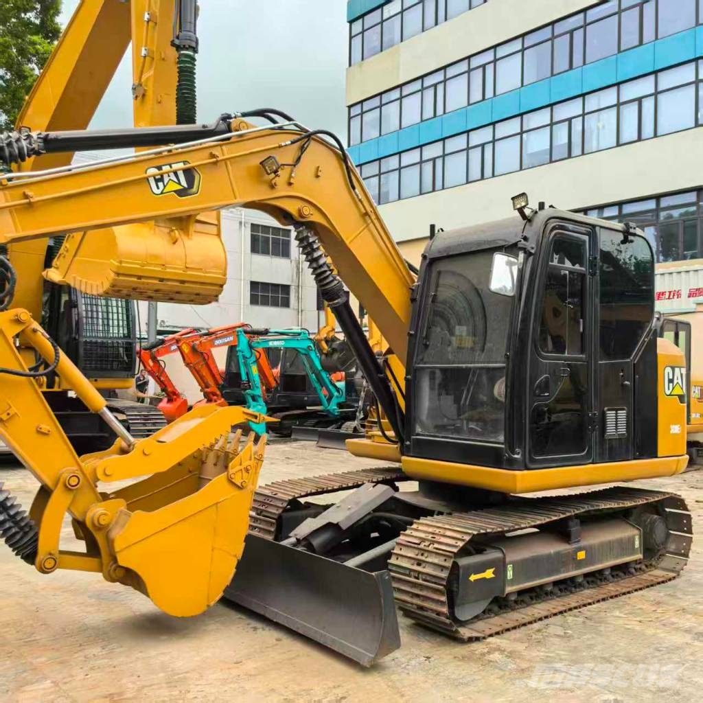 CAT 308E2 Lánctalpas kotrók