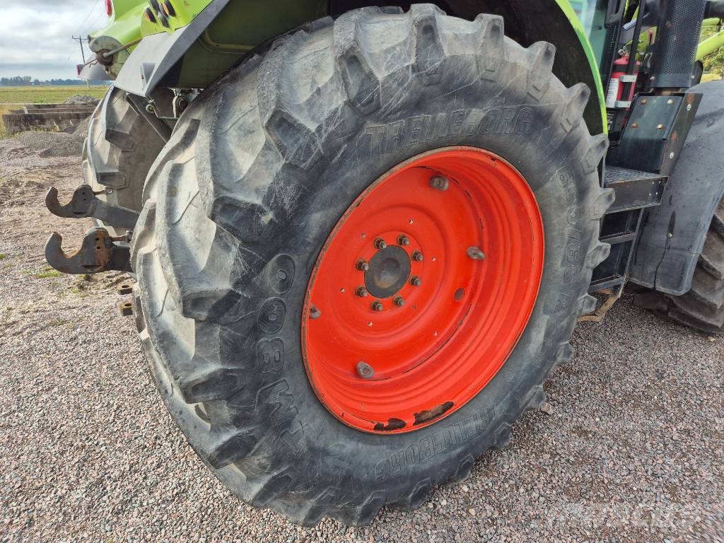 CLAAS Arion 550 T4i Traktori