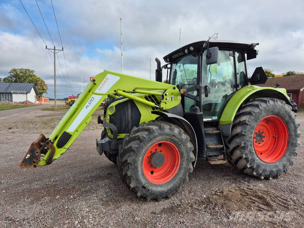 CLAAS Arion 550 T4i Traktori