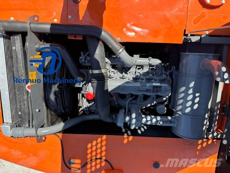 Hitachi ZX 210 LC Roomikekskavaatorid