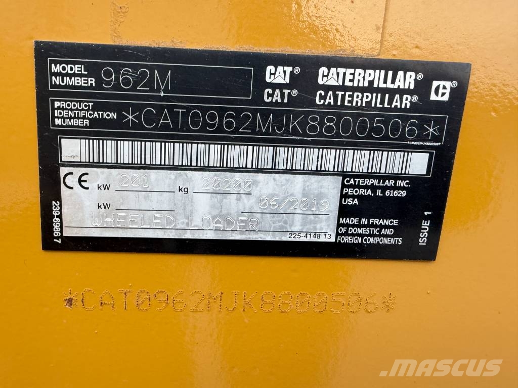 CAT 962 M Iekrāvēji uz riteņiem