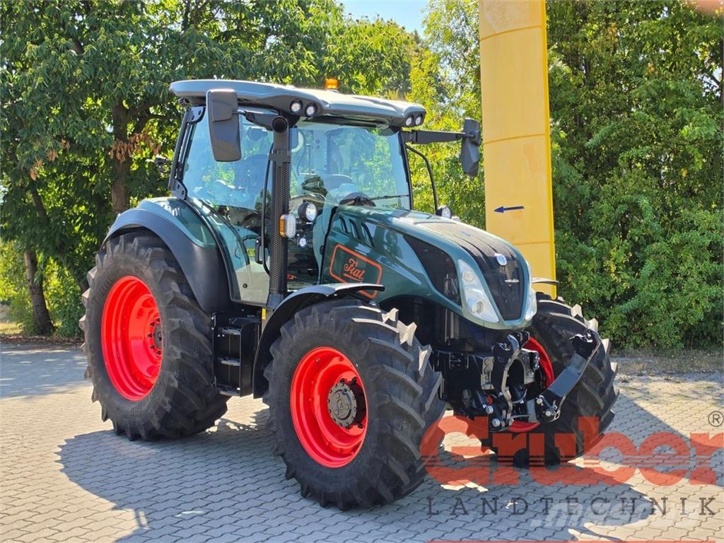 New Holland T5.120 Dynamic Command mit Fiat Design Tractors