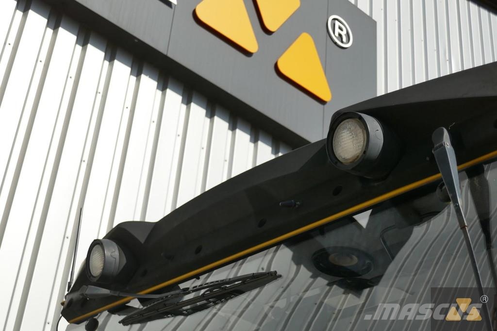 Bomag BW25RH مداحل ذات إطارات هوائية